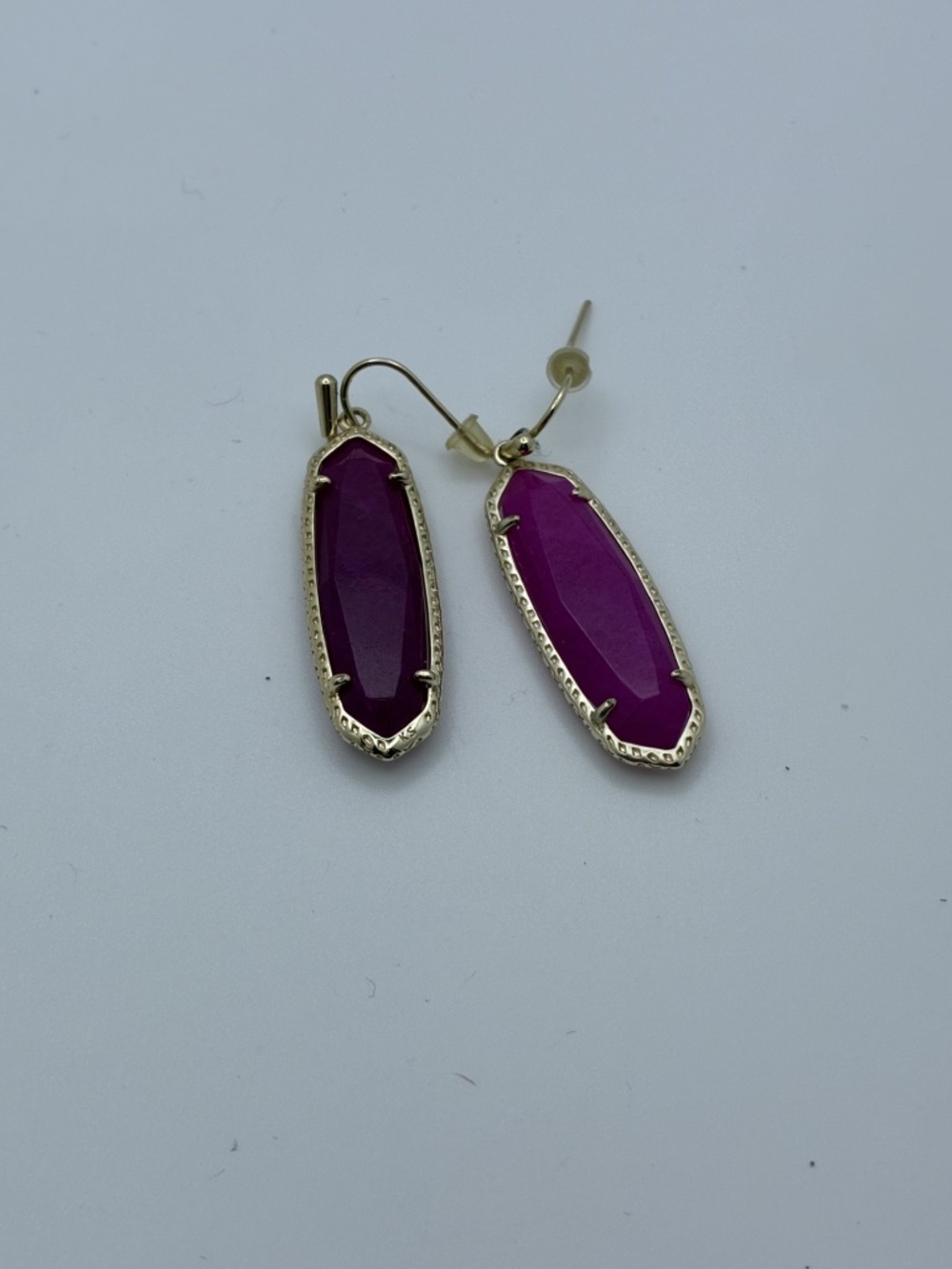 Kendra Scott purple Eleanor earrings - Picture 3 of 3